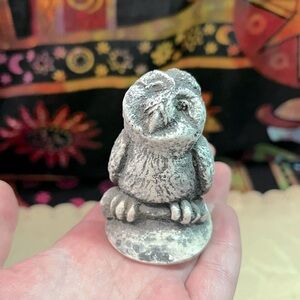VTG Vintage Carved Mt. Saint Helen’s Ash Owl Owlet Figurine